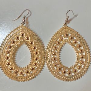 Gold pear shape hoops